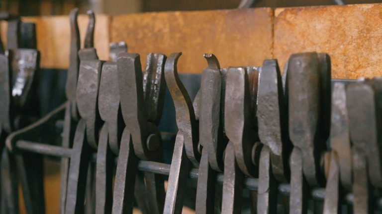 よりよい製品のために「道具づくり」も